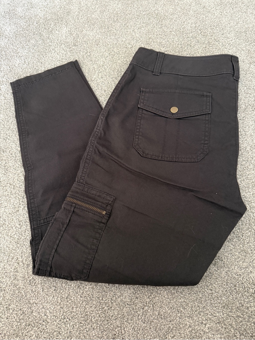 Athleta Black Slim Cargo Ankle Pants